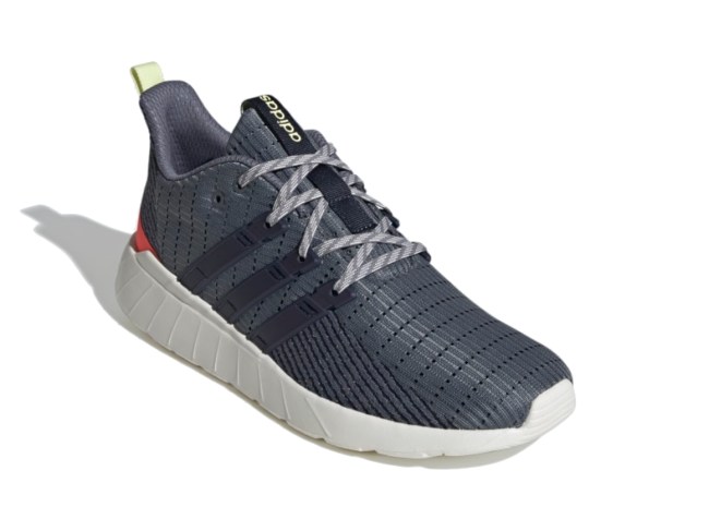 adidas Questar Flow