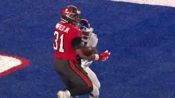 Giants Fans Blast Refs For Not Calling Pass Interference On Crucial Two Point Conversion Attempt At End Of ‘Monday Night Football’ Game
