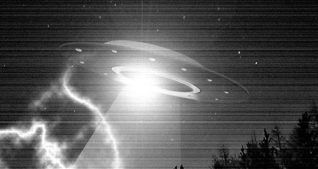 Expert Ring-Shaped UFO Filmed Over Highway In Irvine California Is Rare Event