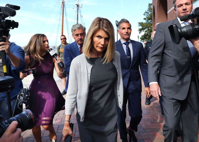 Full House star Lori Loughlin released from prison.