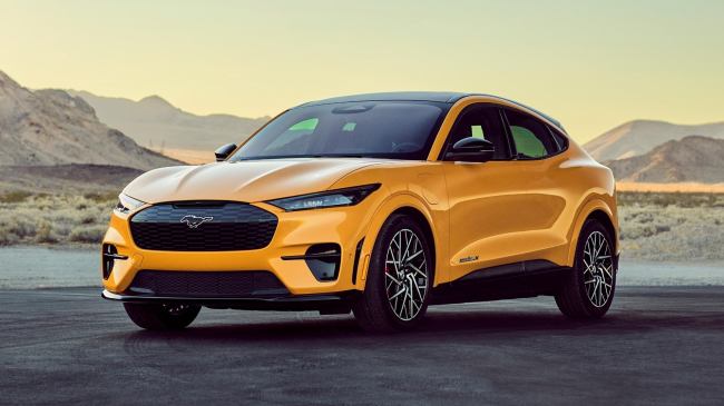 2021 Mustang Mach E GT Performance Edition electric vehicle to compete against Tesla.