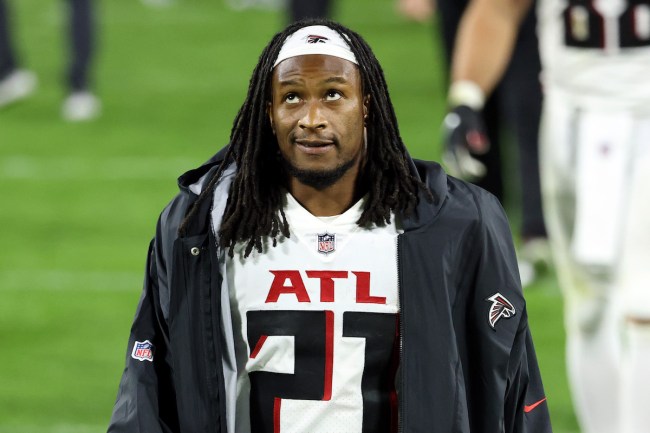 Falcons RB Todd Gurley jokes with Lamar Jackson on Twitter about unfortunate bathroom incident