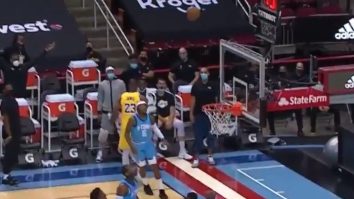 LeBron James Hit A Disrespectful No-Look Triple In A 17-Point Blowout Of The Rockets