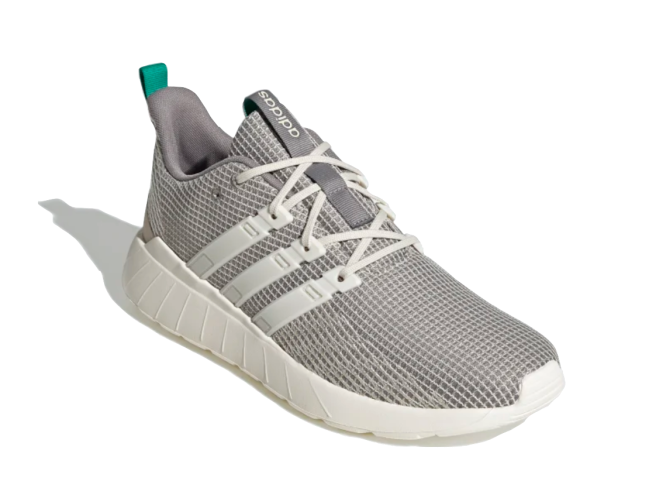 adidas Questar Flow