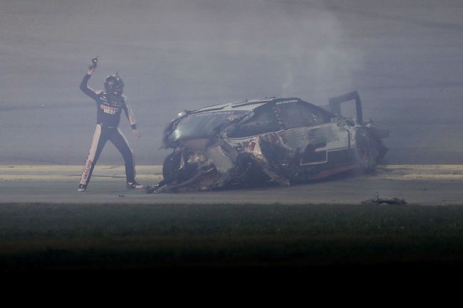 Daytona 500 Crash