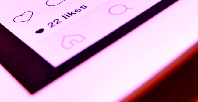 TikToker Gives Husband Valentines Gift Of Womens Instagram Pics Hes Liked