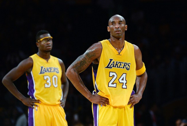 Julius Randle says Kobe Bryant once scared him into not shooting during final Lakers game
