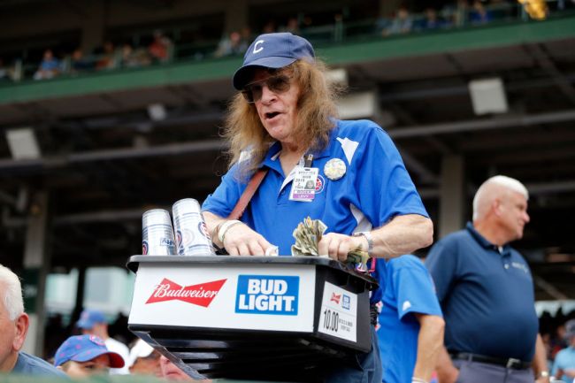 Beer Vendor Baseball Cubs