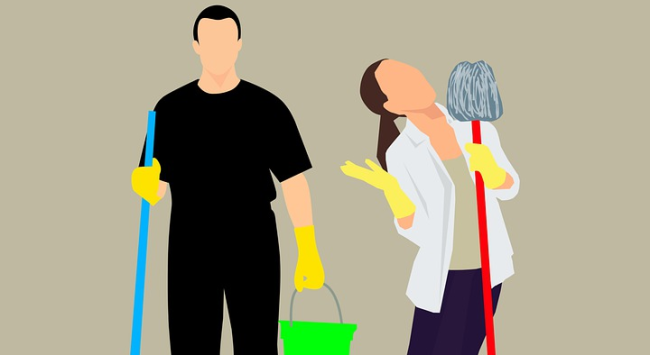 Husband Asks If Hes Wrong Refuse To Clean Because Hes A Lawyer