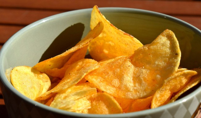 Map Of America Reveals The Favorite Potato Chip Brands In Each Region Of The Country