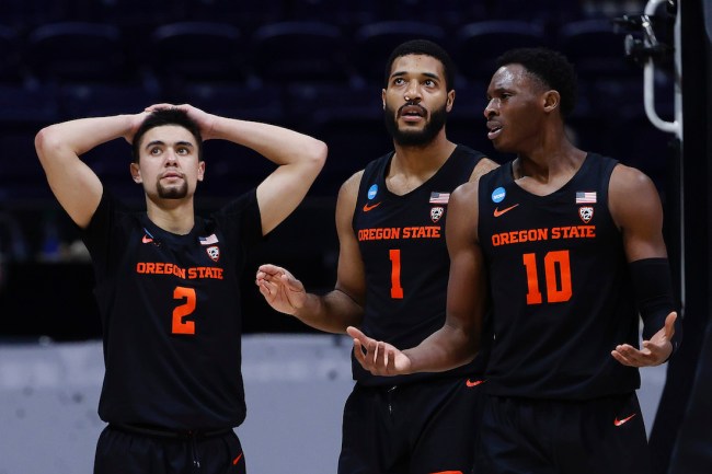 The Oregon State basketball team was reportedly kicked out of their hotel by the NCAA at 1:15 a.m. following the Elite Eight loss to the Houston Cougars