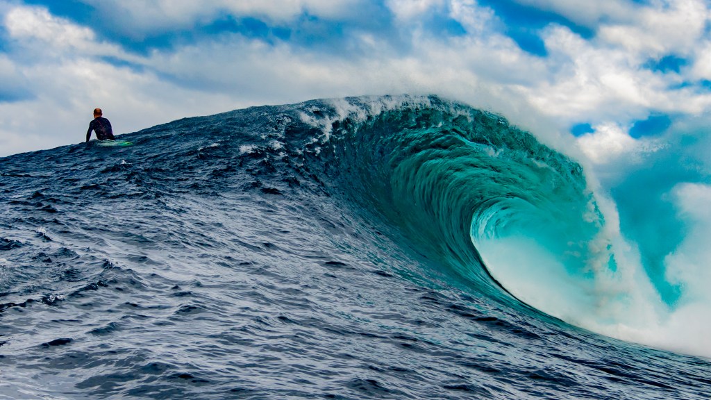 surfing Tasmania
