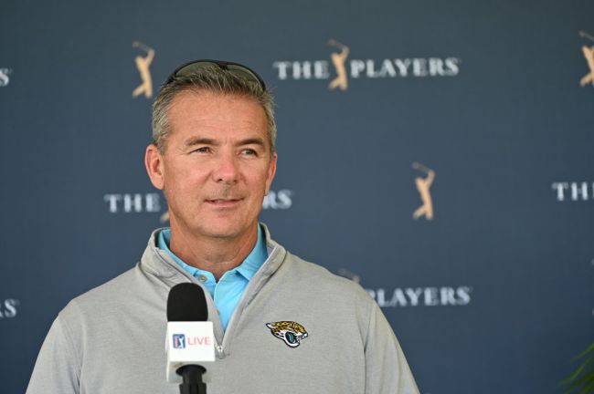 urban meyer wont leave jaguars for college job