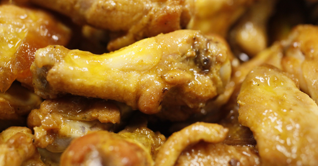 Restaurant Workers Reveal Worst Thing Ever Seen Done To Customers Order