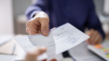 Man Accused Of Skipping Work For 15 Years And Collecting $648K Along The Way Is My New Hero