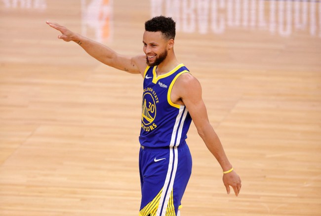 Steph Curry says he busted out a new celebration after checking Twitter at halftime to get motivation