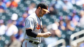Matt Harvey’s Wild And Crazy Career Comes Full Circle, He Receives Emotional Standing Ovation In Return To Citi Field