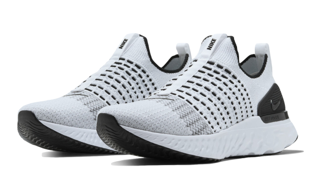 Nike React Phantom Run Flyknit 2