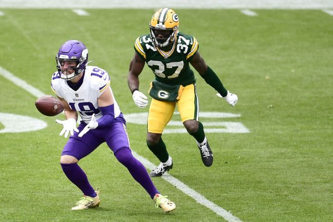 adam thielen lambeau field