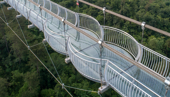 tourist glass bridge breaks china photo