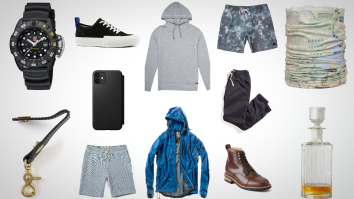 Save Up To 35% On The Hottest Men’s Gear In Huckberry’s Memorial Day Weekend Sale
