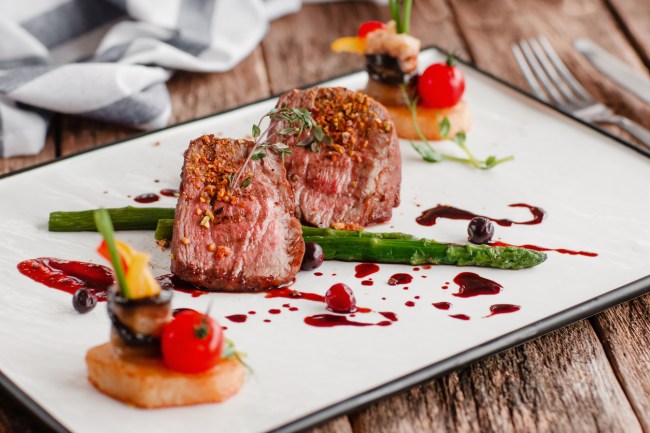 The Internet is furious that Philadelphia restaurant and steakhouse Steak 48 has a strict dress code and $100 minimum. Twitter reactions,