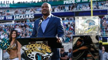 Jags Legend Jimmy Smith Says Colin Kaepernick Would Divide Team’s Locker Room, Praises Tim Tebow Move