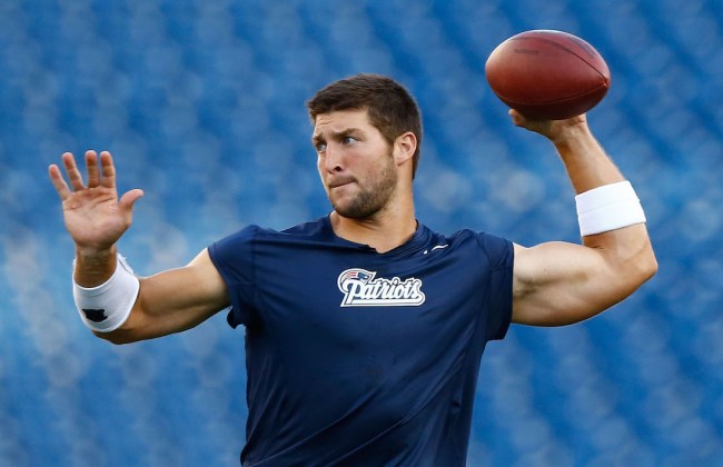 After Tim Tebow signed with the Jacksonville Jaguars, former NFL player and current analyst Keyshawn Johnson slammed the move