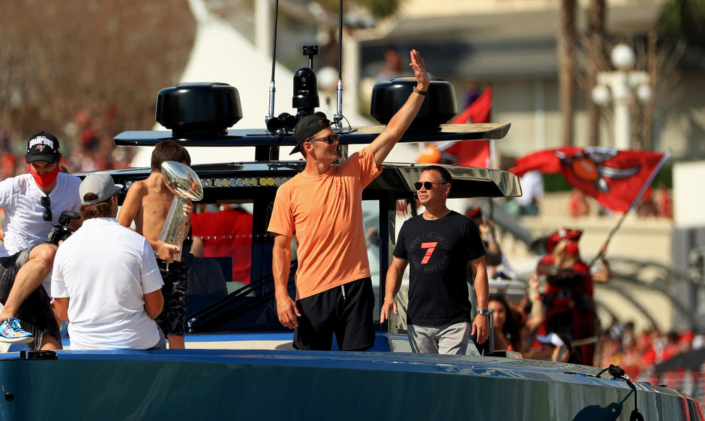 Tom Brady buying new $6 million yacht