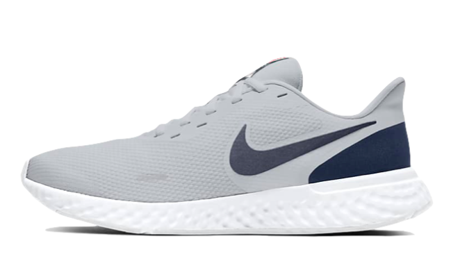 Nike Revolution 5