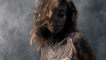 Woman Who Has Tattooed 95% Of Her Body Covers Them With Makeup To See What She Looks Like