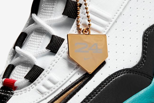 Nike Ken Griffey Jr. Swingman Collection