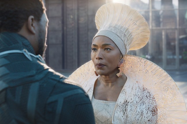 angela bassett black panther