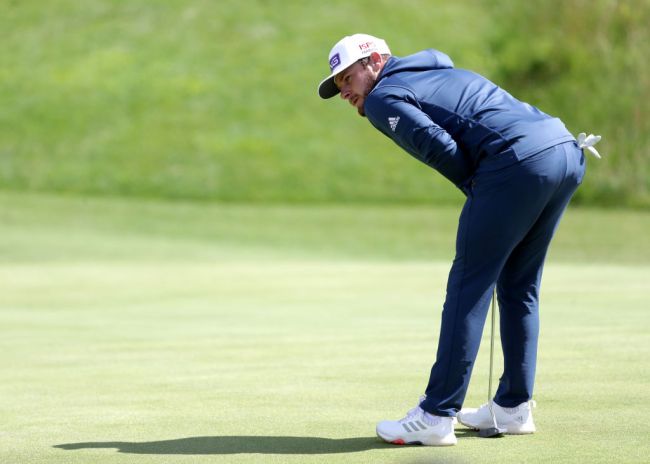 tyrrell hatton flips off fan breaks club the open