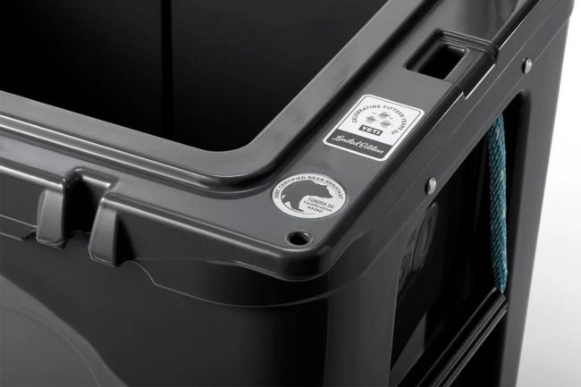 Yeti XV Tundra 50 Hard Cooler