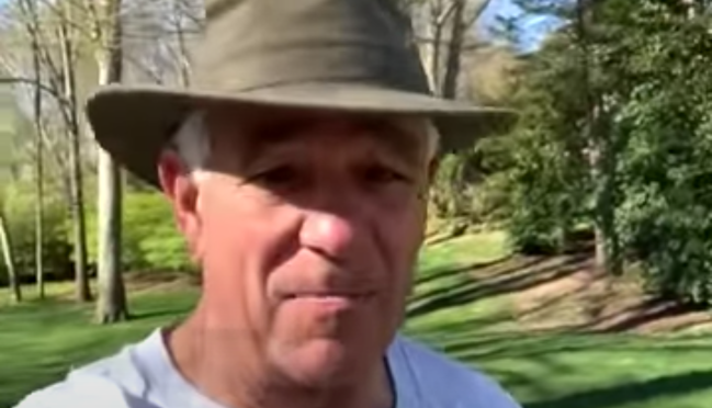 Bobby Valentine Cameo