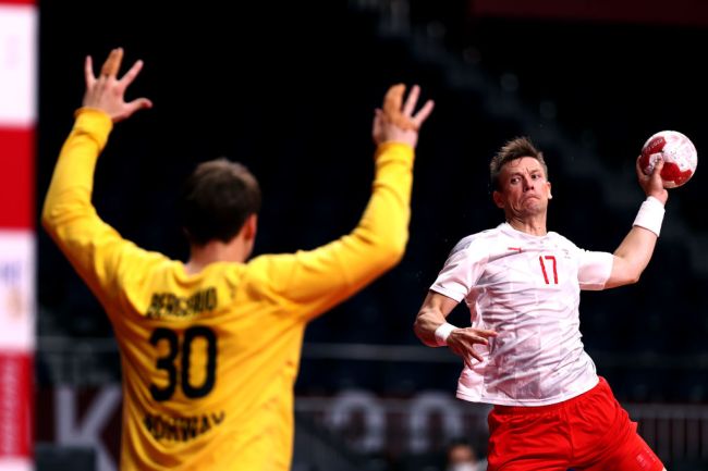 does usa play handball