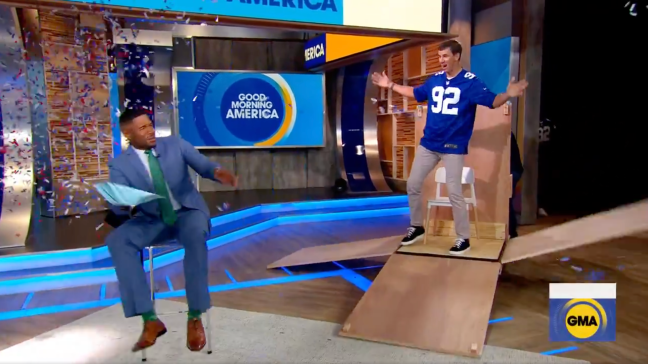 Michael Strahan GMA Eli Manning Jersey Retirement