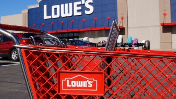 Thieves Walk Out Of Store With Carts Full Of Stolen Goods In Shocking TikTok Video