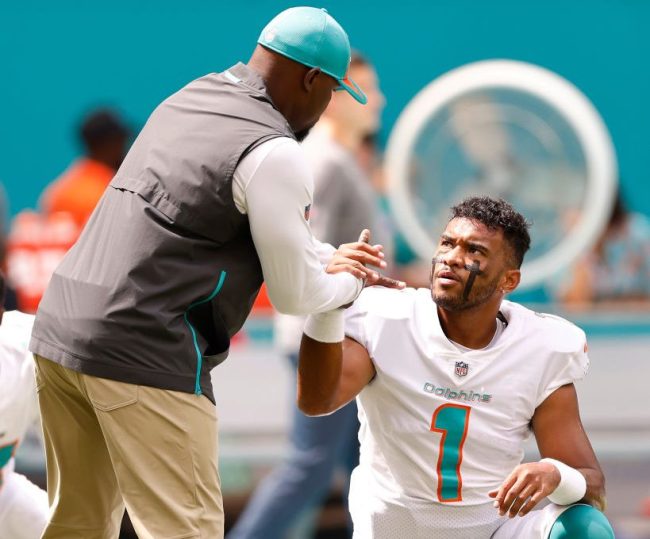 Brian Flores Tua Tagovailoa Deshaun Watson Trade Rumors Miami Dolphins