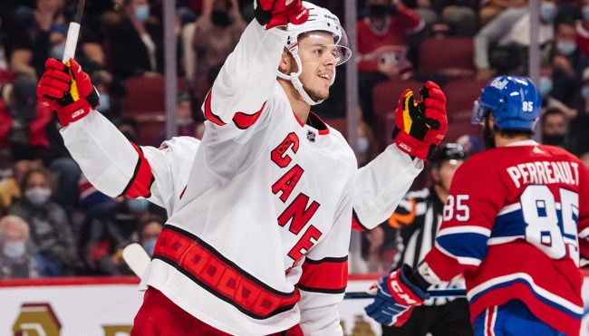Hurricanes troll Canadian habs lose website