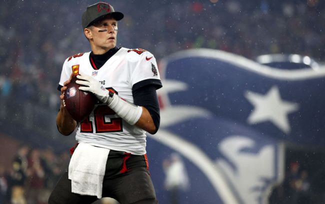 tom brady bucs pats ratings
