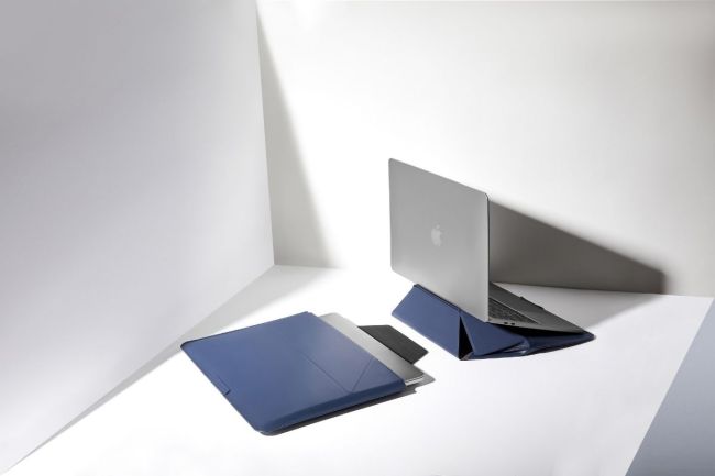 MOFT Products and Gear
