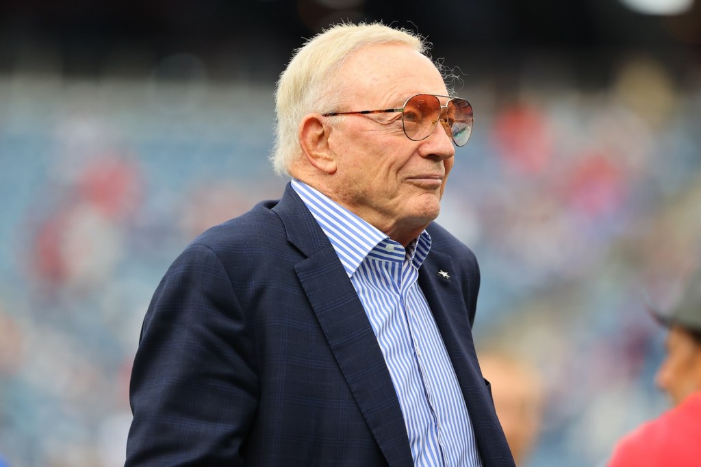 Jerry Jones rips Dallas Cowboys performance comments