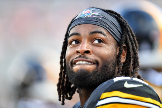 najee harris steeler lions tie reaction