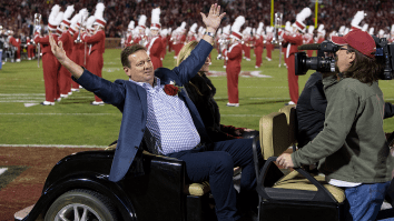 Bob Stoops’ Niece Payton Is Loving Life While Her Uncle Prepares To Coach Oklahoma’s Bowl Game