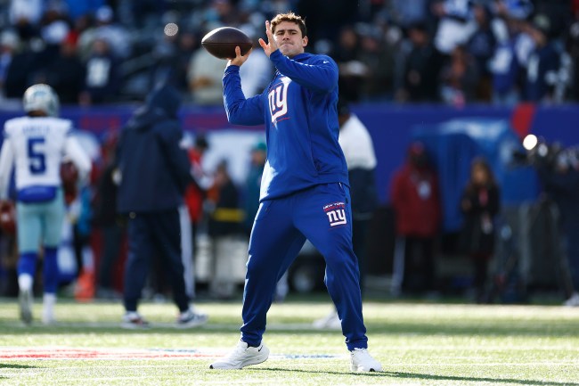 new-york-giants-give-daniel-jones-chance