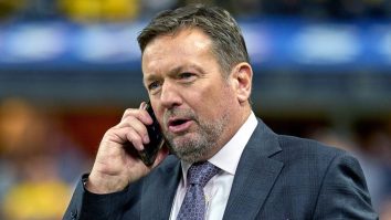 Bob Stoops Offers Savage Quote When Asked About Celebratory Tequila Bath At Alamo Bowl