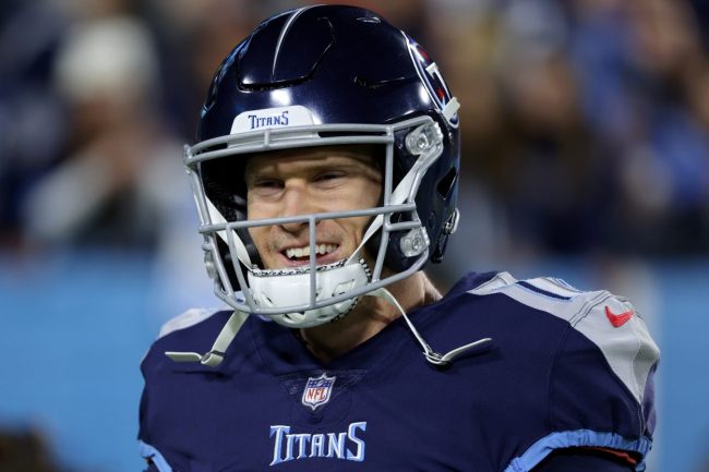 Ryan Tannehill Goes Viral For Christmas-Themed Audible During TNF