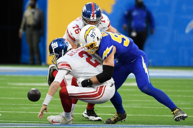 joey-bosa-disrescpected-new-york-giants-gamer-celebration